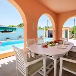 Sandra By Interhome Casa vacanze *
