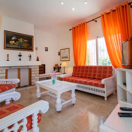 펜션 Casa Sandra By Interhome 알비르